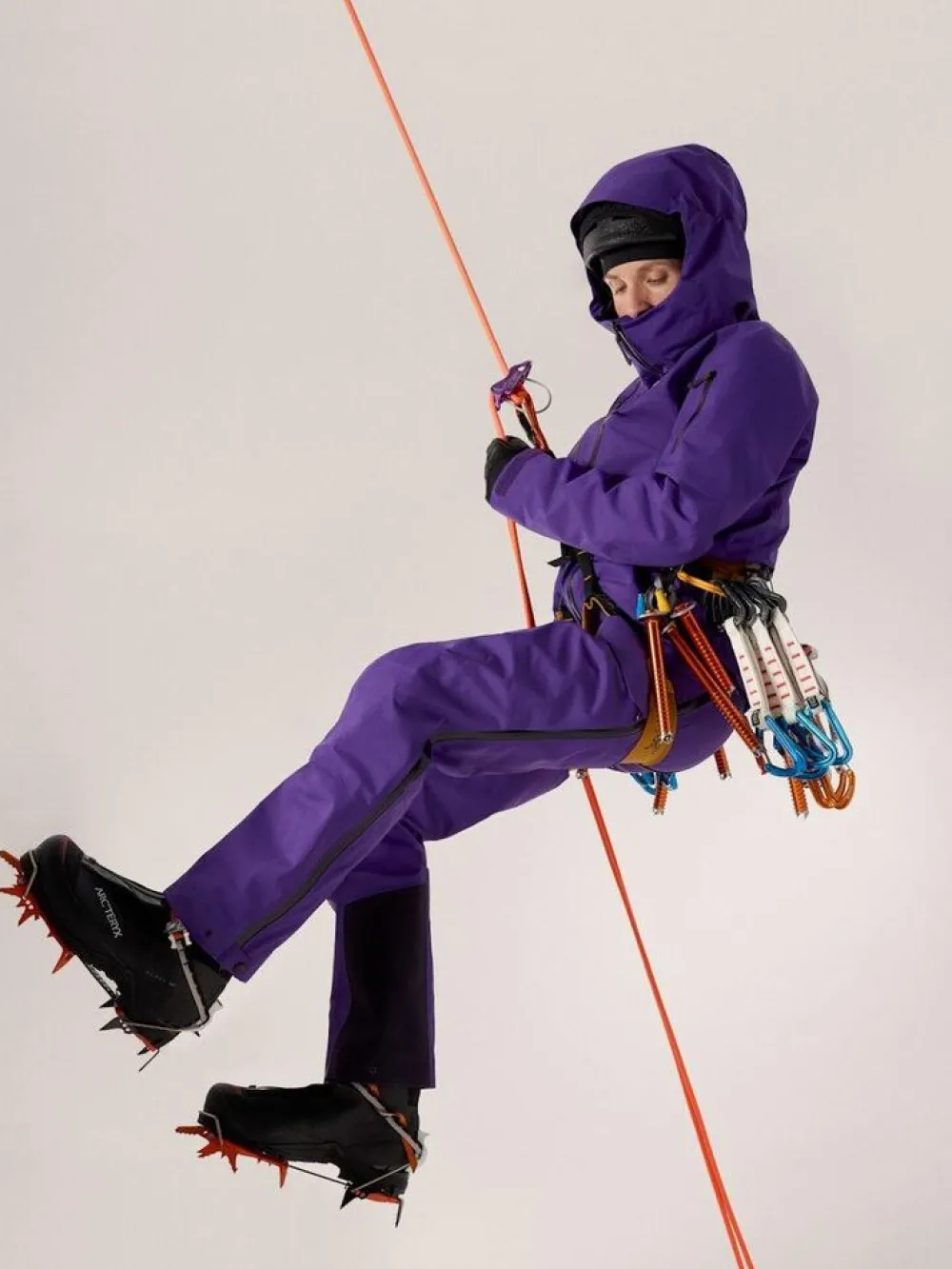 DAMES Arcteryx Alpha SV Jacket W