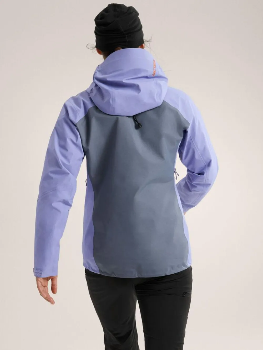 DAMES Arcteryx Beta SL Jacket W