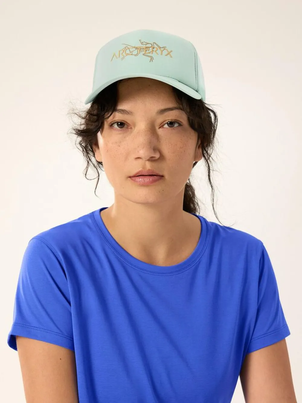 DAMES Arcteryx Bird Word Trucker Hat