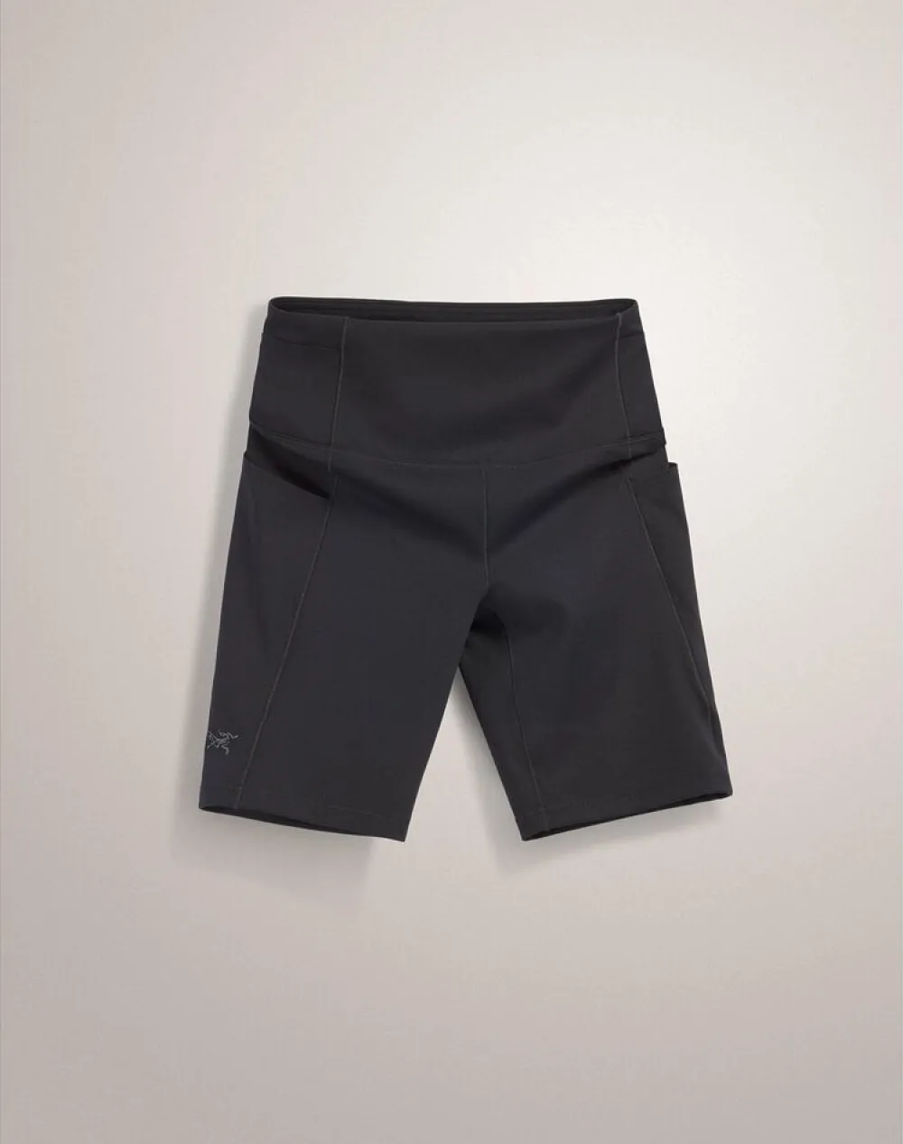 DAMES Arcteryx Essent HR short 8