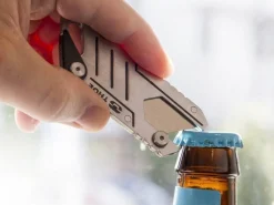 True Utility Box Cutter Clam