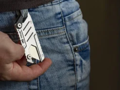 True Utility Box Cutter Clam
