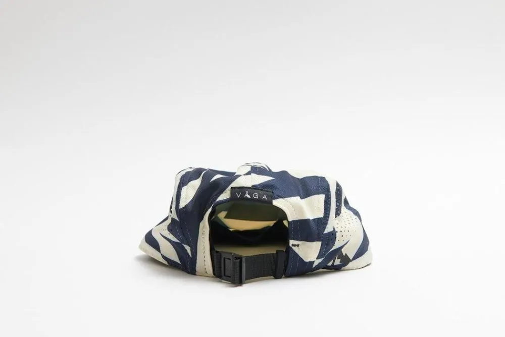 DAMES VAGA Feather Racing Cap