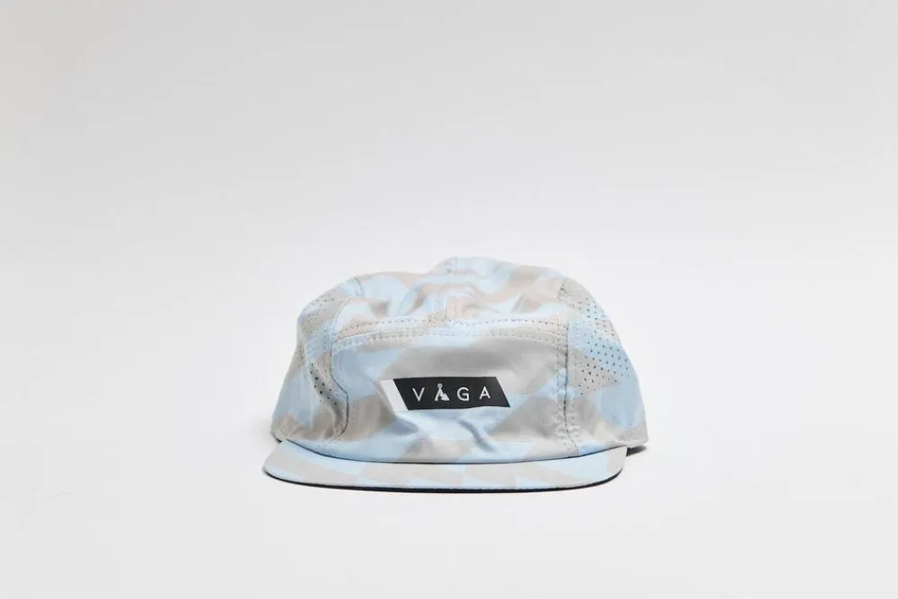 DAMES VAGA Feather Racing Cap
