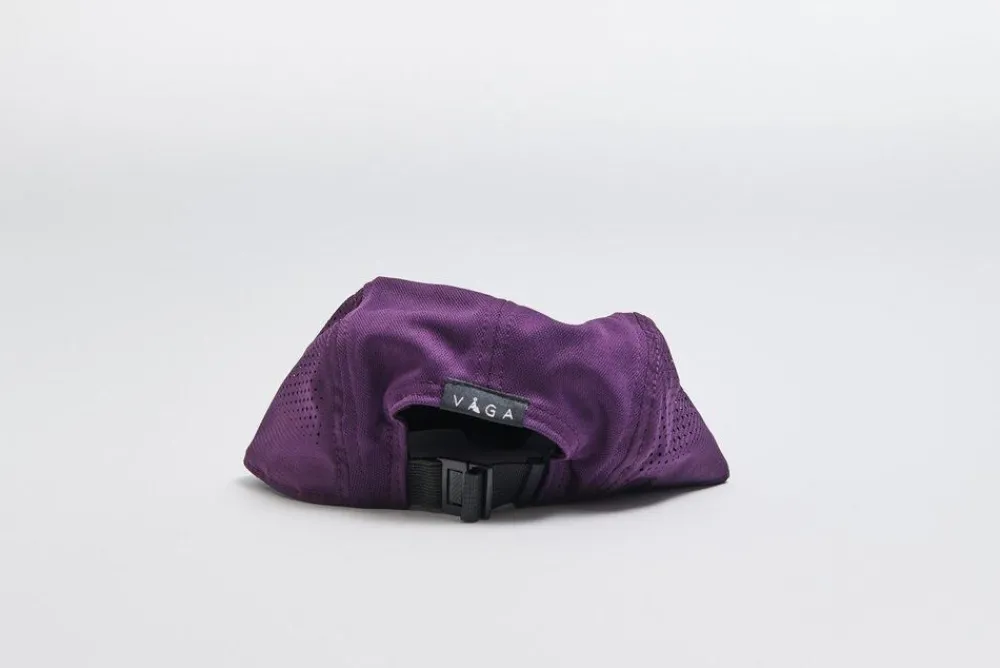 DAMES VAGA Feather Racing Cap